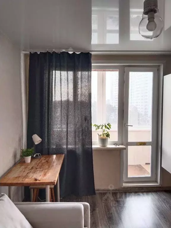 Комната Свердловская область, Екатеринбург ул. Металлургов, 10А (10.0 ... - Фото 0