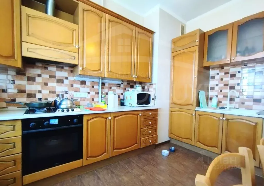 2-к кв. Севастополь просп. Победы, 2А (71.0 м) - Фото 1