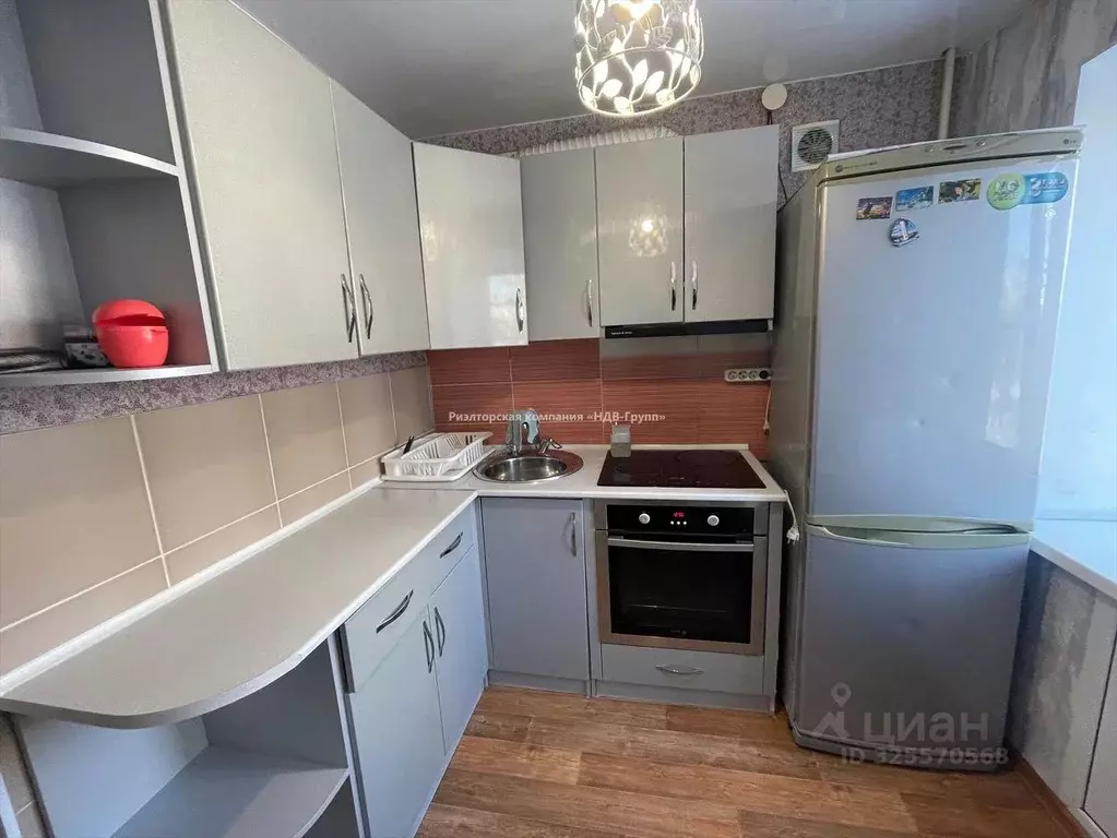 2-к кв. Хабаровский край, Хабаровск Амурский бул., 16 (50.0 м) - Фото 1