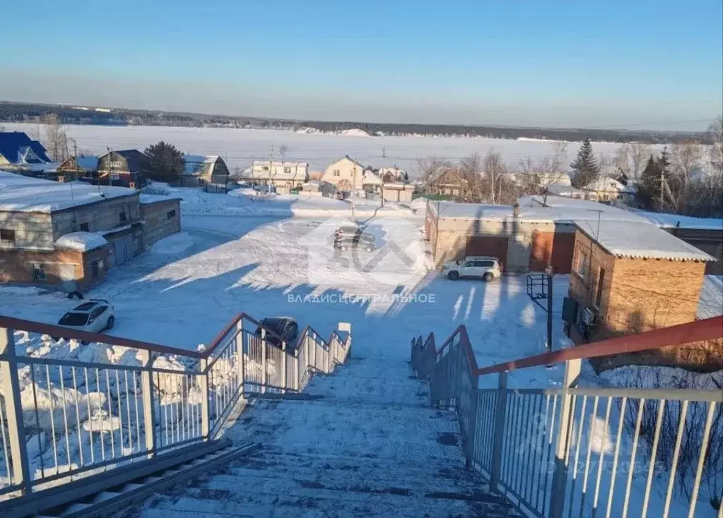 Дом в Новосибирская область, Бердск ул. Калинина (36 м) - Фото 1