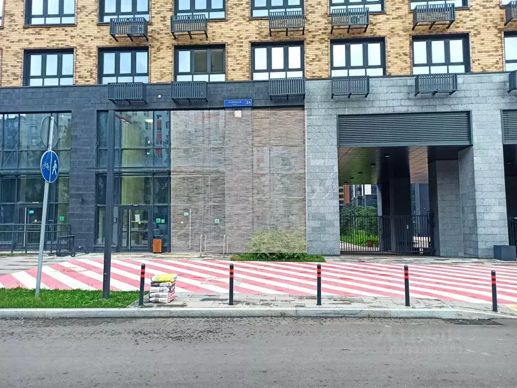 Торговая площадь в Москва Клинская ул., 2А (74 м) - Фото 1