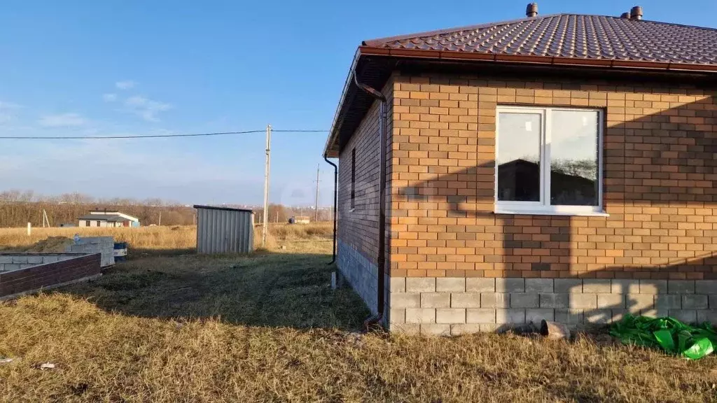 Дом в Белгородская область, Белгородский район, с. Стрелецкое ул. ... - Фото 2