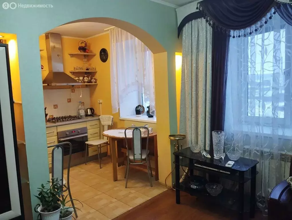 2-комнатная квартира: Волжск, улица Ленина, 62 (49 м) - Фото 1