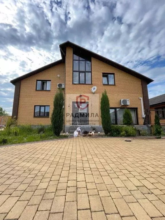 Дом в Калужская область, Дзержинский муниципальный округ, Дворцы ... - Фото 1