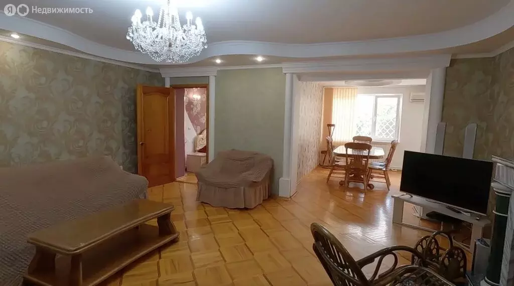 3-комнатная квартира: Анапа, улица Толстого, 57 (105 м) - Фото 1