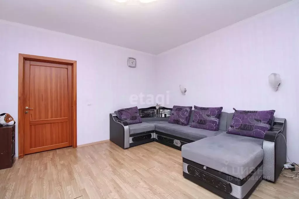 3-к кв. Тюменская область, Тюмень ул. Малыгина, 59 (128.0 м) - Фото 1