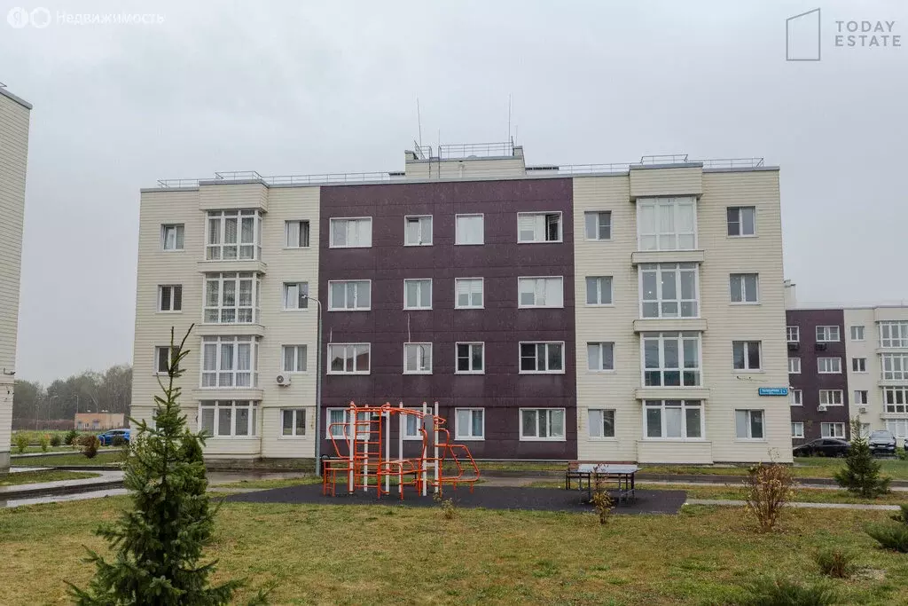 3-комнатная квартира: Болтино, улица Баздырева, 3 (79.7 м) - Фото 0