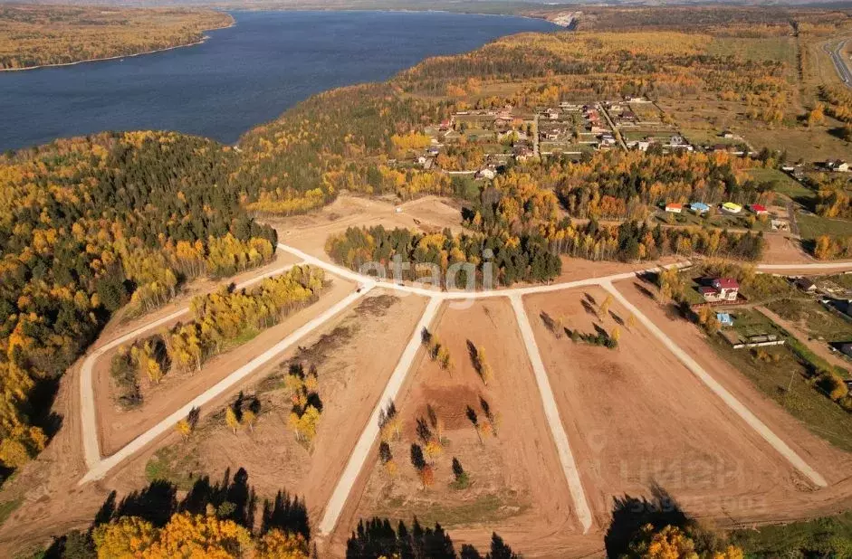 Участок в Пермский край, Добрянский городской округ, д. Залесная  (8.0 ... - Фото 1