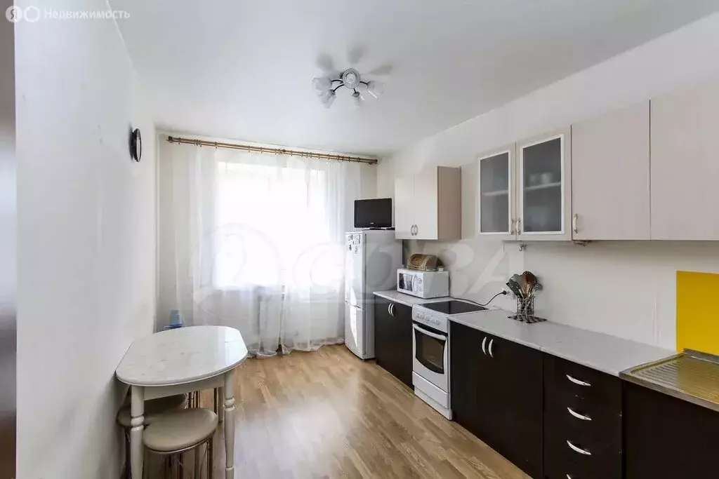 2-комнатная квартира: Тюмень, Заречный проезд, 41 (76.9 м) - Фото 2