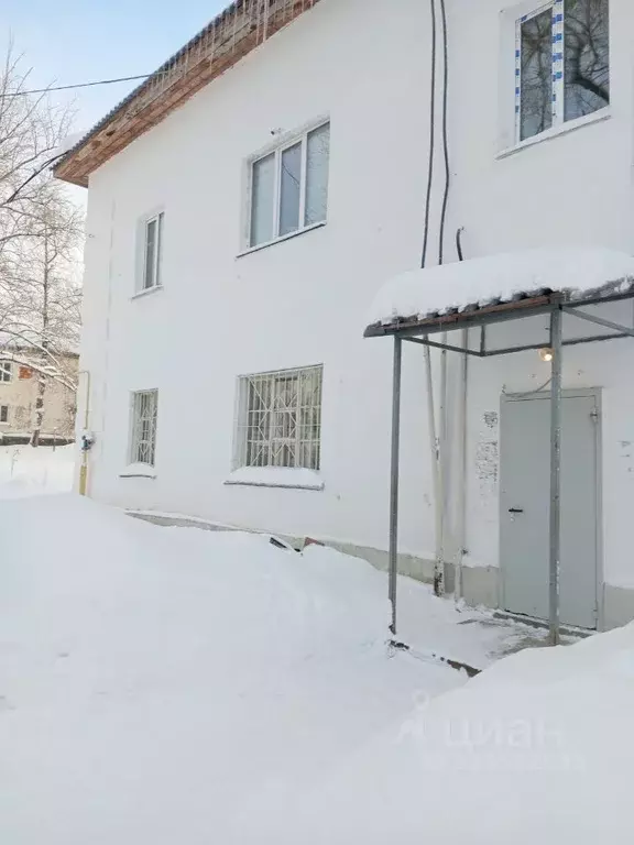 2-к кв. Пермский край, Губахинский муниципальный округ, Углеуральский ... - Фото 2