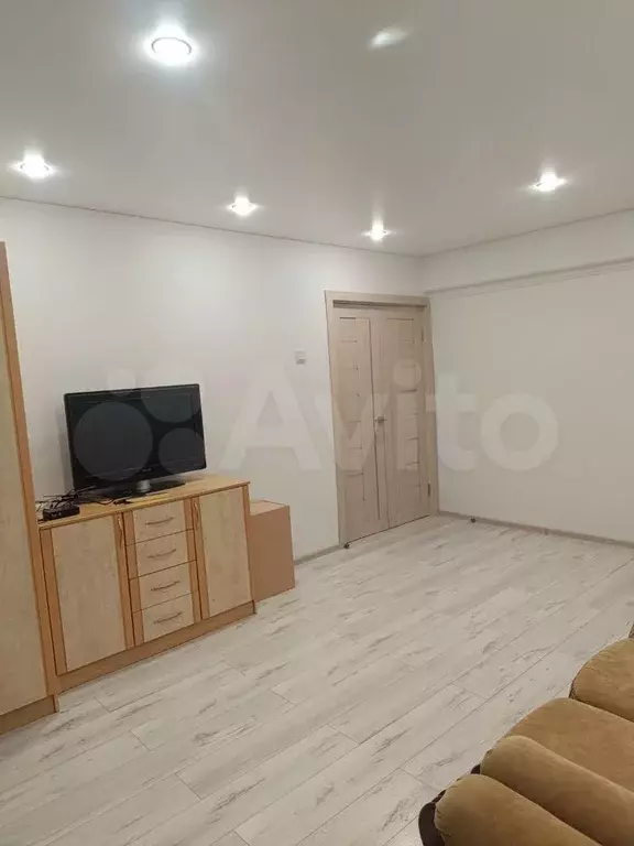 2-к. квартира, 50 м, 2/5 эт. - Фото 1