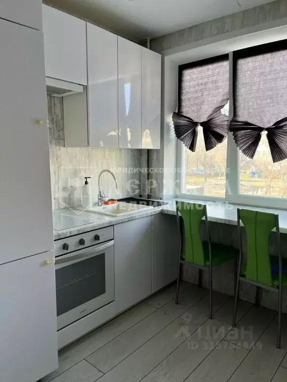 2-к кв. Кемеровская область, Кемерово бул. Строителей, 44А (44.6 м) - Фото 0