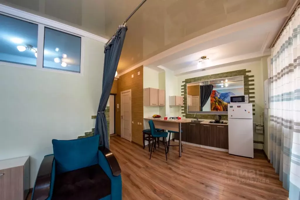 Студия Кабардино-Балкария, Эльбрусский район, с. Терскол ул. ... - Фото 1