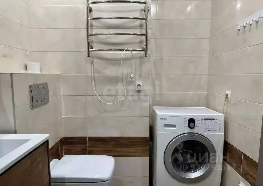 1-к кв. Тюменская область, Тюмень ул. Газовиков, 73к1 (38.0 м) - Фото 2