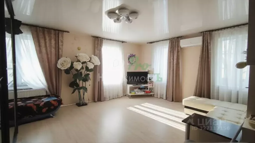 Дом в Краснодарский край, Ейск ул. Карла Либкнехта (72 м) - Фото 1