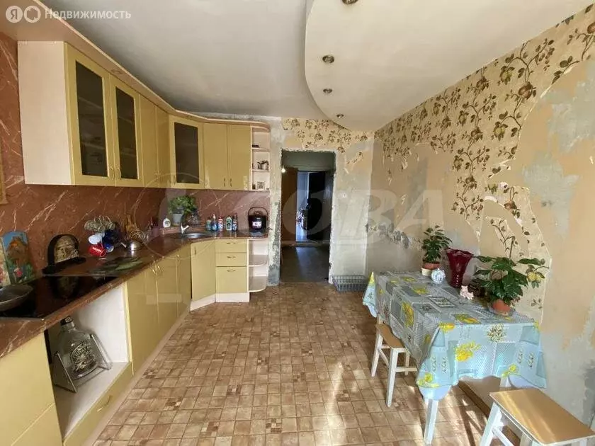 2-комнатная квартира: Тюмень, улица 9 Января, 162 (65 м) - Фото 2