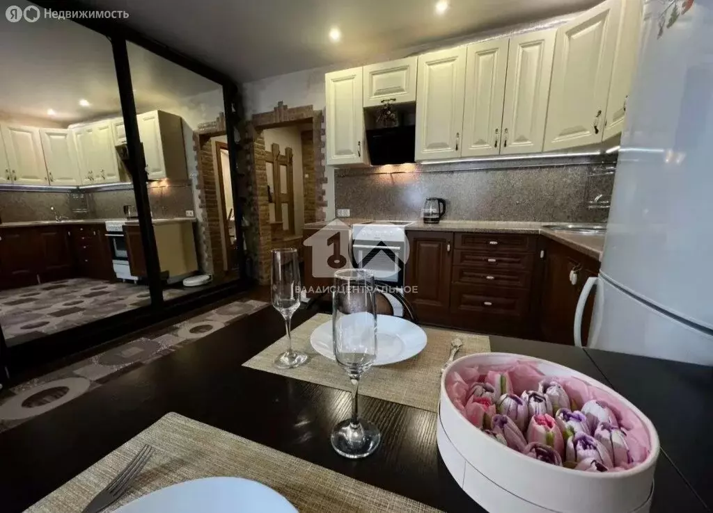 Квартира-студия: Новосибирск, улица Виталия Потылицына, 11 (32.4 м) - Фото 1