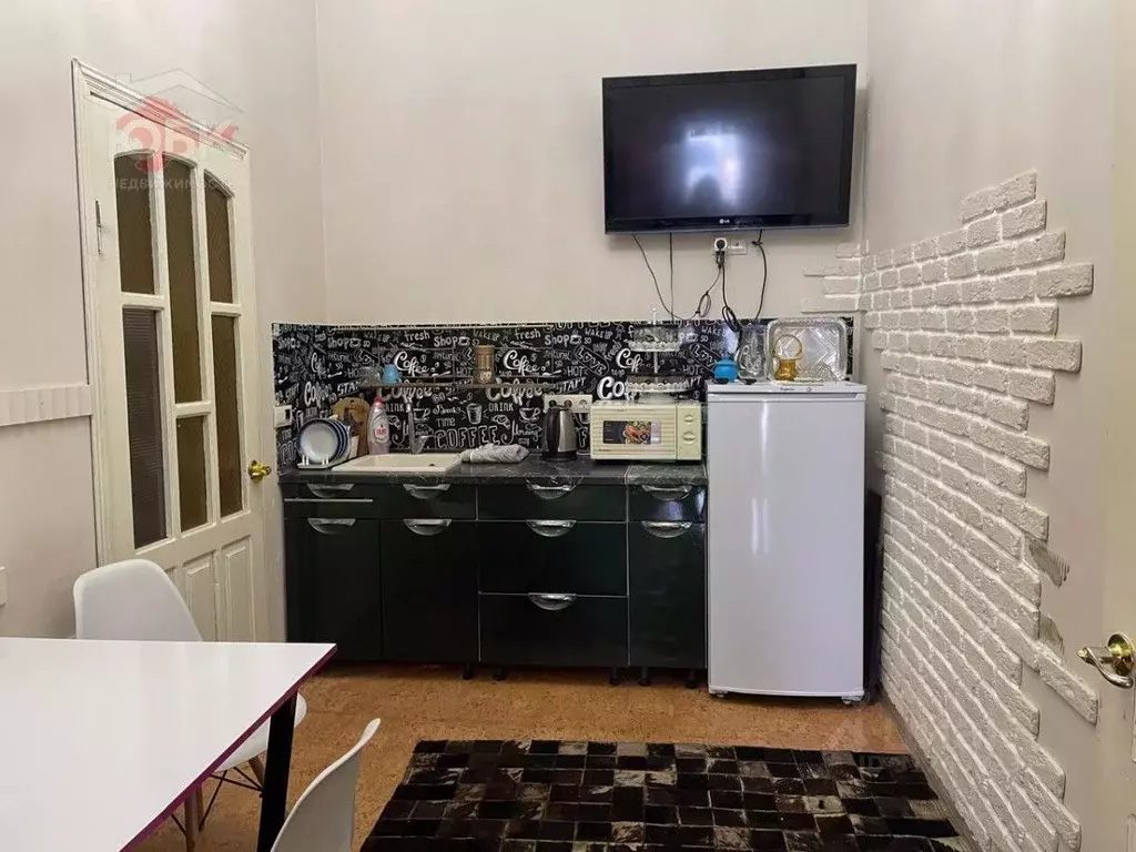 3-к кв. Крым, Евпатория ул. Интернациональная, 31 (47.0 м) - Фото 0