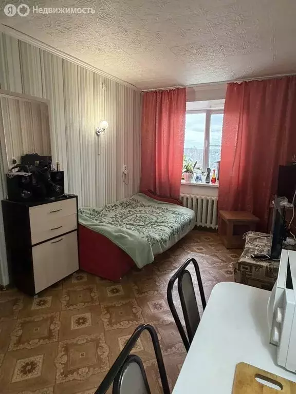 1к в 4-комнатной квартире (13 м) - Фото 1