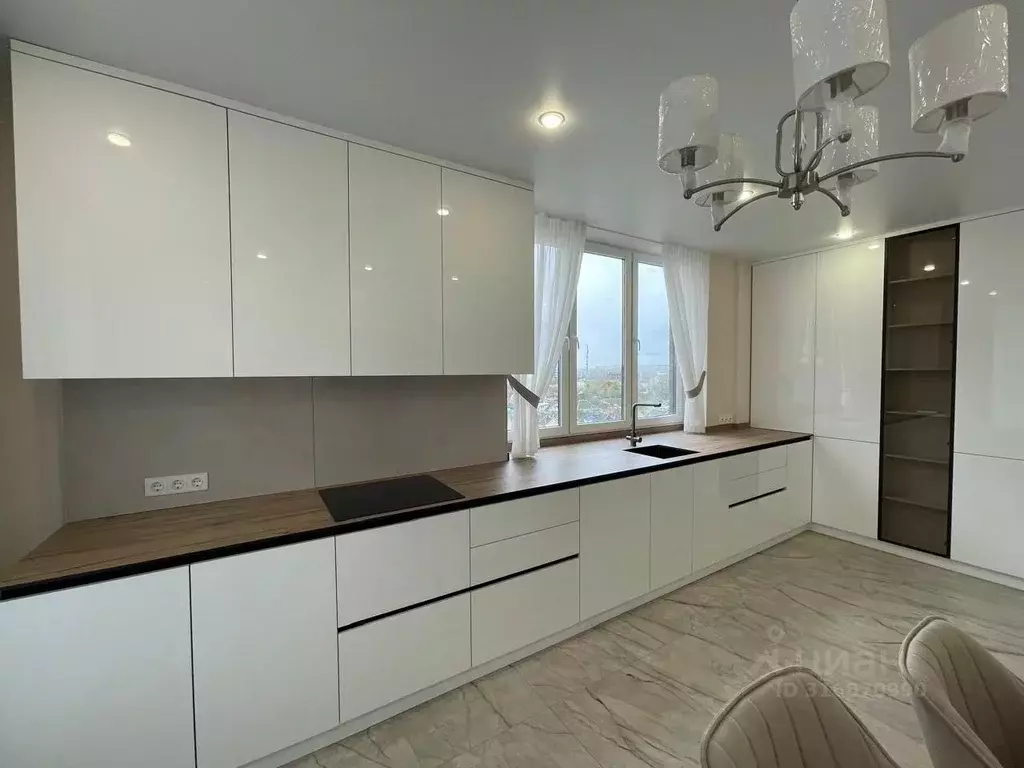 3-к кв. Краснодарский край, Краснодар Обрывная ул., 132/1к3 (100.0 м) - Фото 1