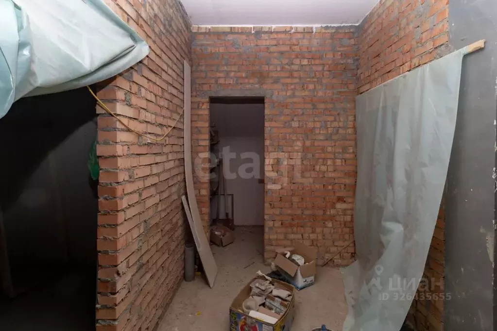 Помещение свободного назначения в Красноярский край, Красноярск ул. ... - Фото 1