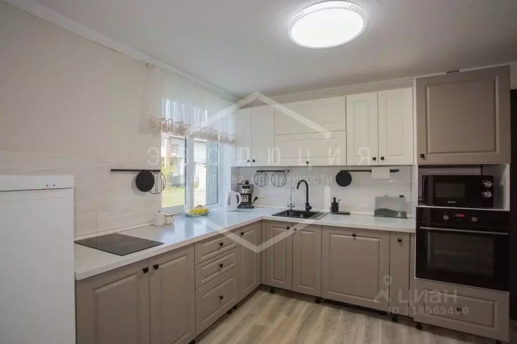 Дом в Калининградская область, Гурьевский муниципальный округ, пос. ... - Фото 2