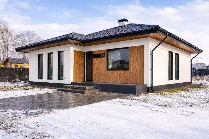 Дом в Свердловская область, Белоярский муниципальный округ, пос. ... - Фото 1
