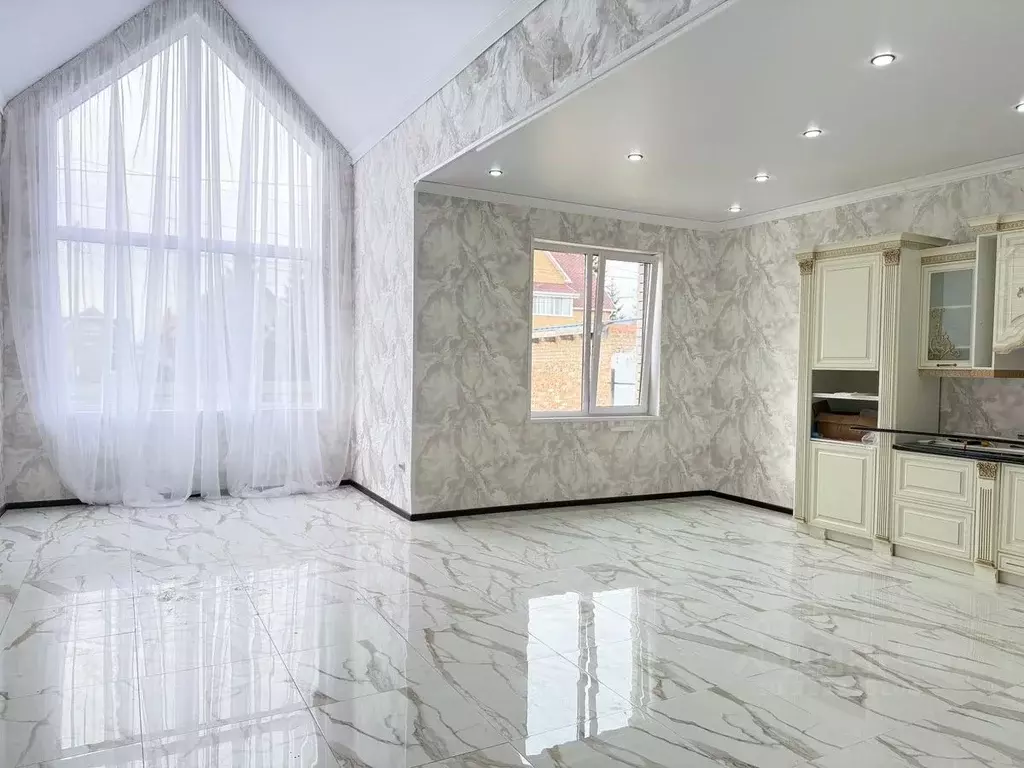 Коттедж в Омская область, Омский район, с. Усть-Заостровка ул. Мира ... - Фото 1