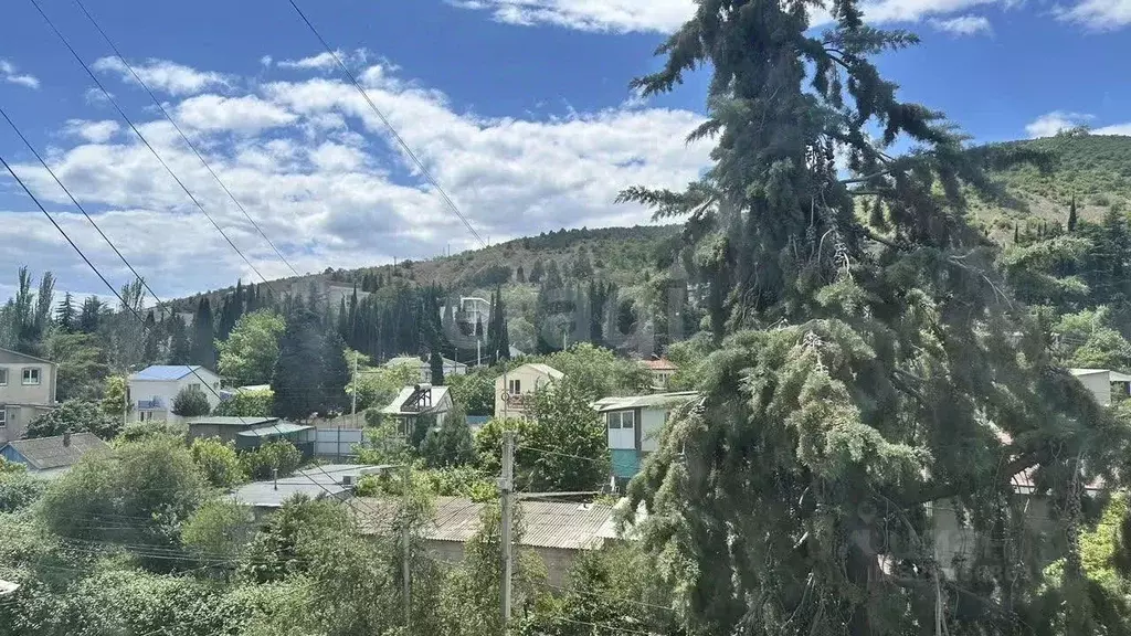 2-к кв. Крым, Алушта муниципальный округ, с. Рыбачье ул. Центральная ... - Фото 2