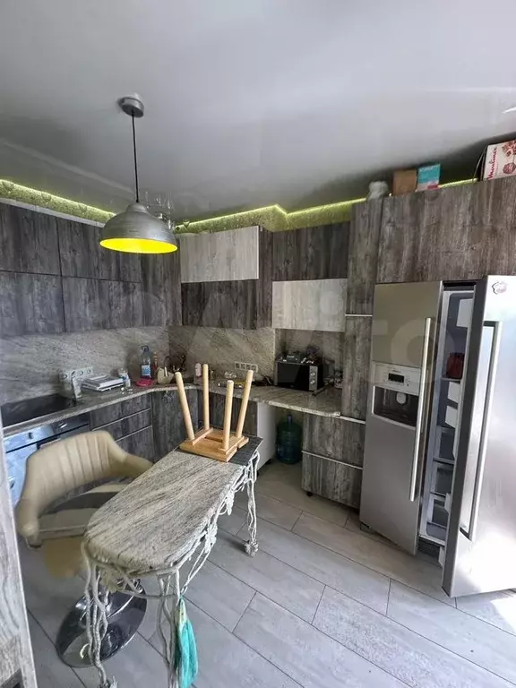 2-к. квартира, 60 м, 23/24 эт. - Фото 0