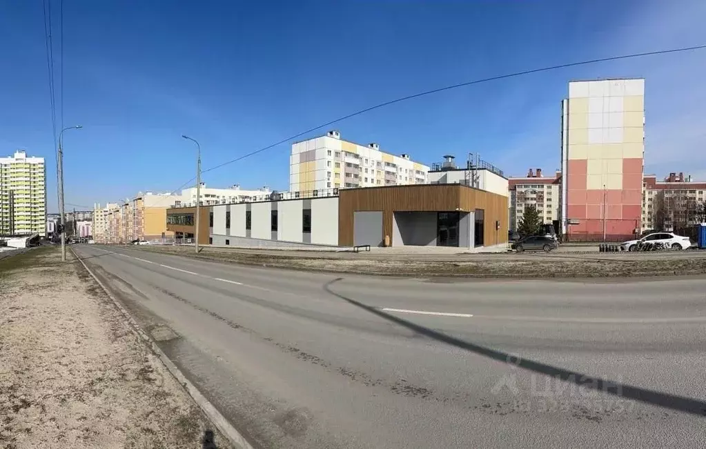 Торговая площадь в Чувашия, Чебоксары ул. П.В. Дементьева, 20 (255 м) - Фото 2