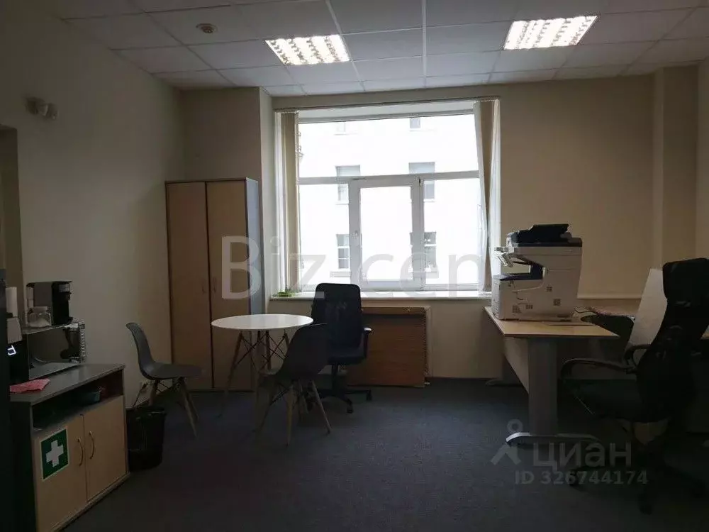 Офис в Санкт-Петербург Большая Разночинная ул., 14 (300 м) - Фото 2
