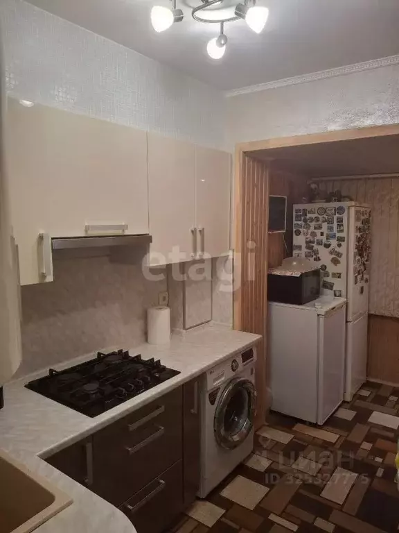 4-к кв. Белгородская область, Белгород ул. Костюкова, 6 (68.8 м) - Фото 2