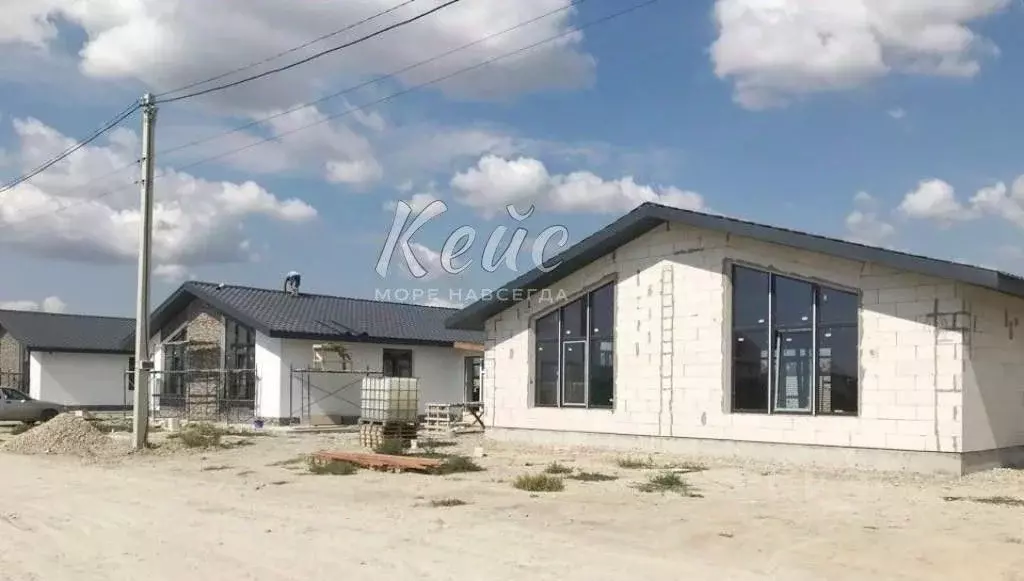 Дом в Крым, Феодосия Колос СПК, ул. Мира (120 м) - Фото 1