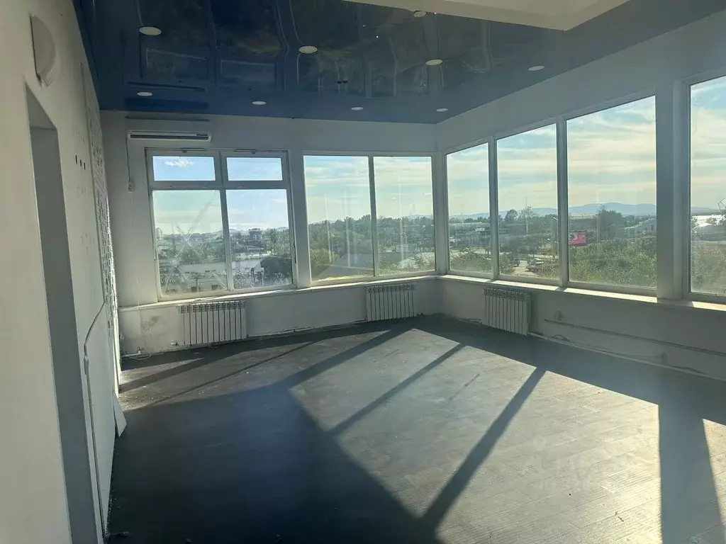 Офис в Хабаровский край, Хабаровск ул. Морозова Павла Леонтьевича, 86 ... - Фото 1