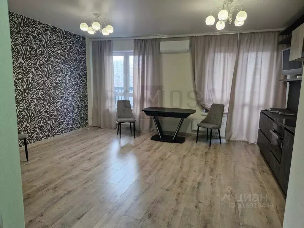 2-к кв. Свердловская область, Екатеринбург ул. Чайковского, 66 (56.65 ... - Фото 1