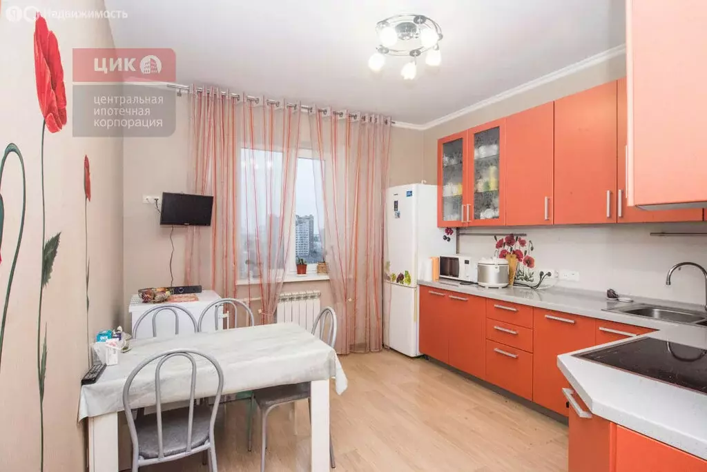 3-комнатная квартира: Рязань, Введенская улица, 135 (90.82 м) - Фото 2