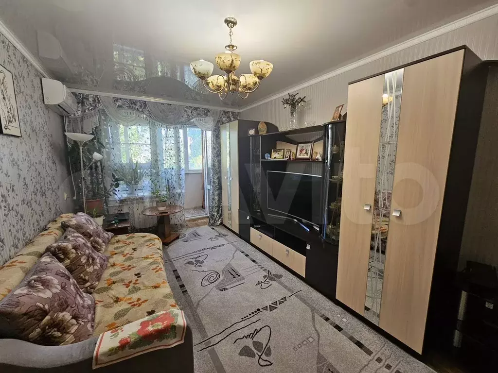 3-к. квартира, 55 м, 5/5 эт. - Фото 0