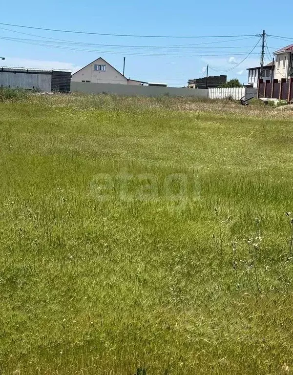Участок в Крым, Сакский район, с. Молочное ул. Объездная (6.0 сот.) - Фото 1