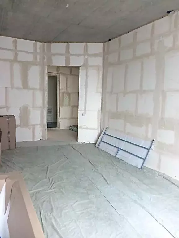 1-к кв. Волгоградская область, Волгоград ул. Милиционера Буханцева, 40 ... - Фото 0