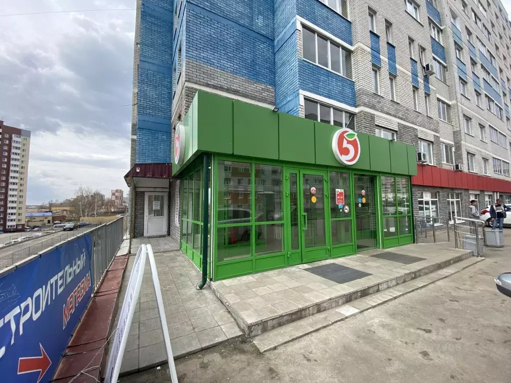 Помещение свободного назначения в Чувашия, Чебоксары просп. ... - Фото 1