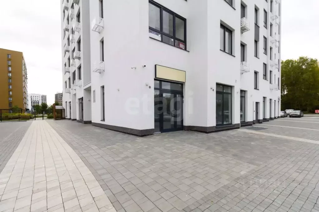 Помещение свободного назначения в Тюменская область, Тюмень ул. ... - Фото 1