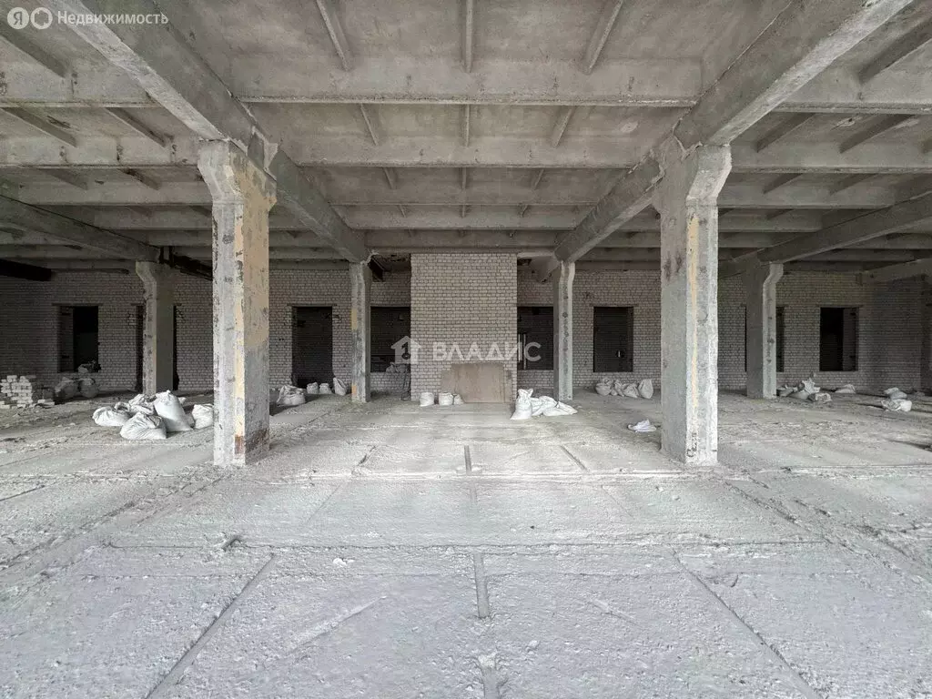 Помещение свободного назначения (1200 м) - Фото 2