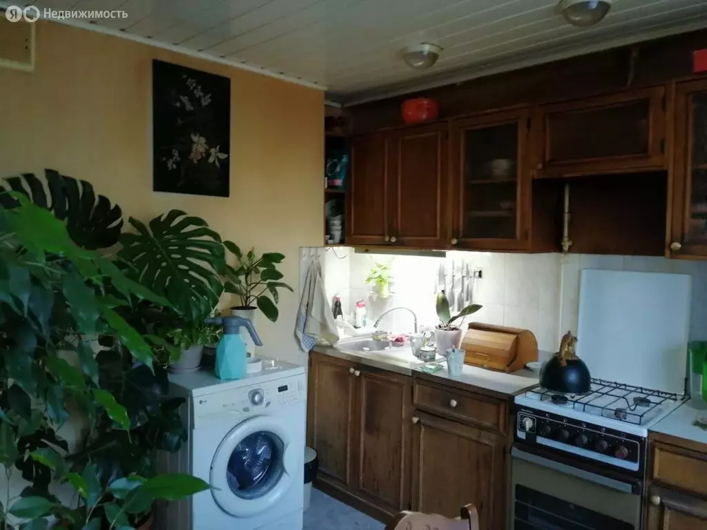 3-комнатная квартира: Кисловодск, улица Жмакина, 56 (75 м) - Фото 0