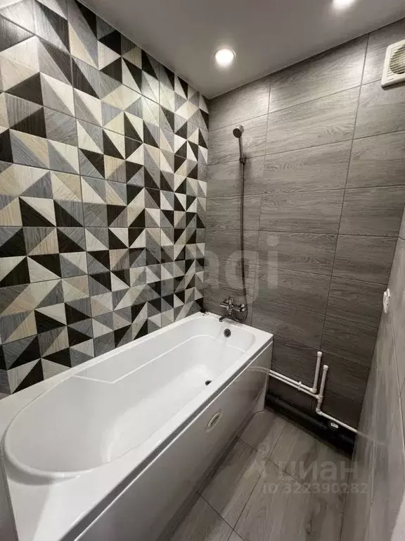 1-к кв. Владимирская область, Ковров ул. Димитрова, 2 (30.0 м) - Фото 1