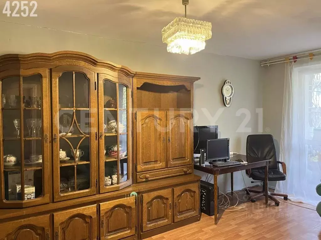 2-к кв. Севастополь ул. Репина, 4 (44.0 м) - Фото 2