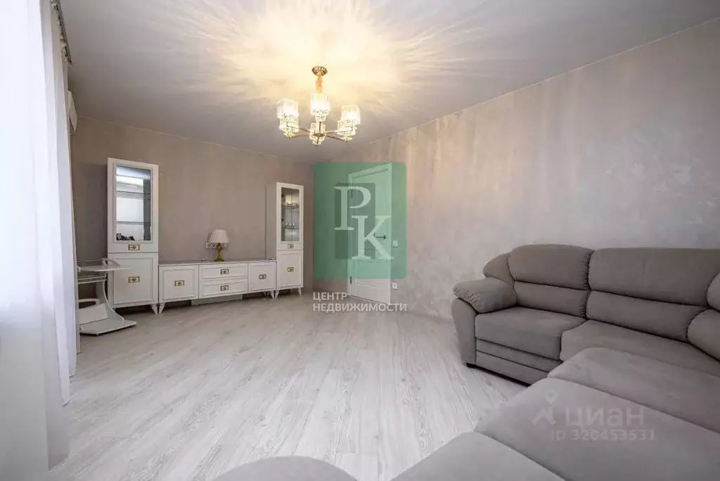 2-к кв. Севастополь ул. Скалистая, 39А (62.7 м) - Фото 2