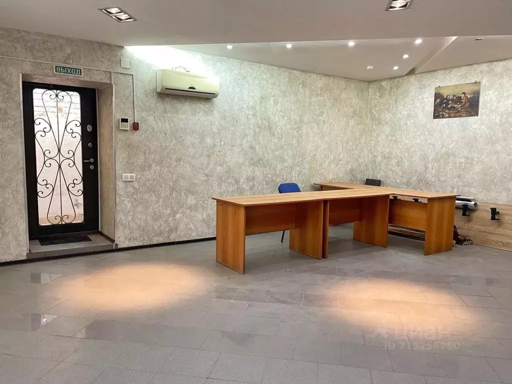 Офис в Волгоградская область, Волгоград Днестровская ул., 14 (78 м) - Фото 1