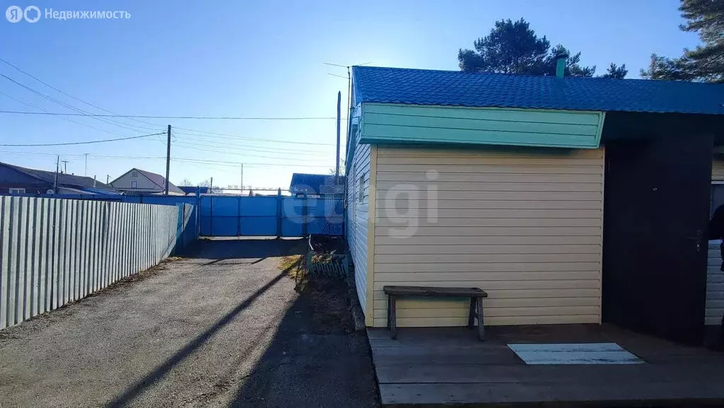 Дом в село Абатское, улица Гоголя (78 м) - Фото 1