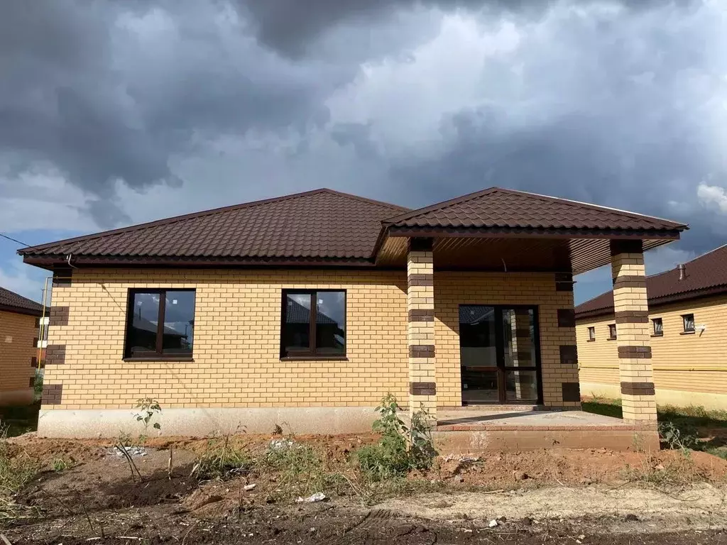 Дом в Оренбургская область, Оренбургский район, с. Подгородняя ... - Фото 2